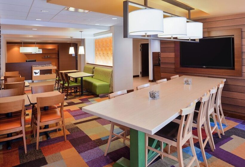 هتل Fairfield Inn And Suites By Marriott Rochester West/greece