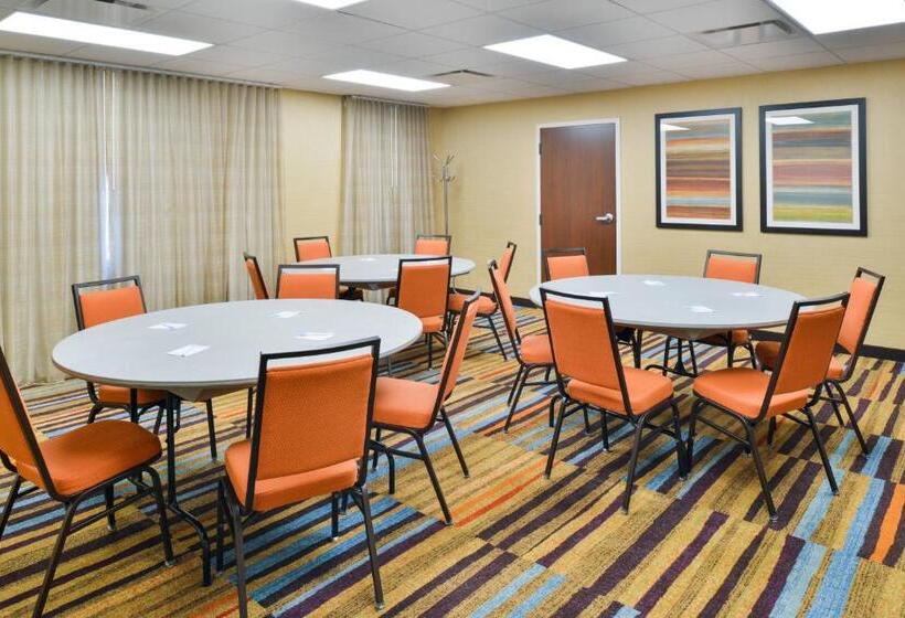 هتل Fairfield Inn And Suites By Marriott Rochester West/greece
