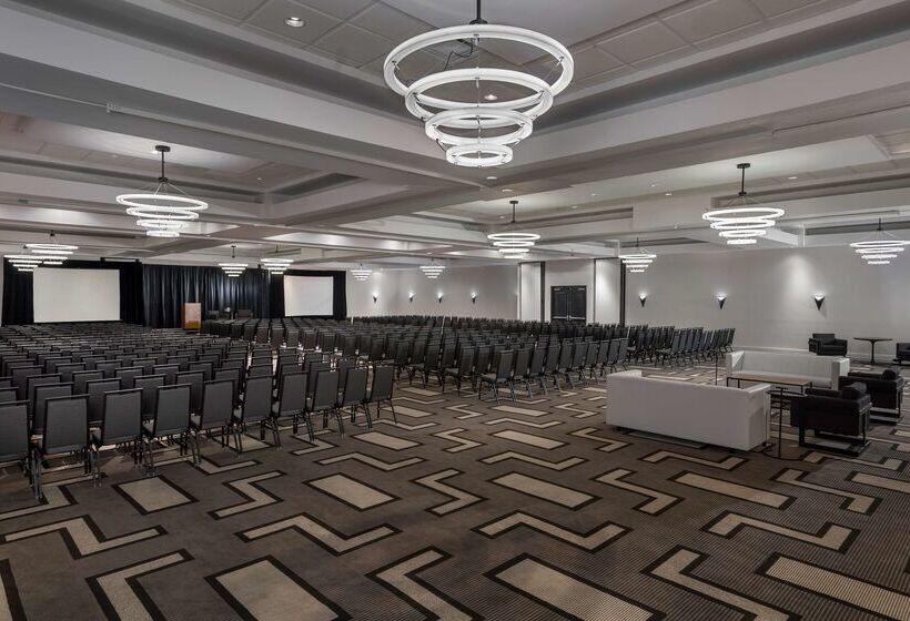 ホテル Hilton Boston/ Woburn