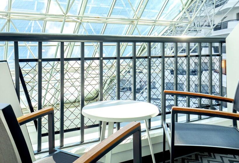 ホテル Hilton Boston/ Woburn