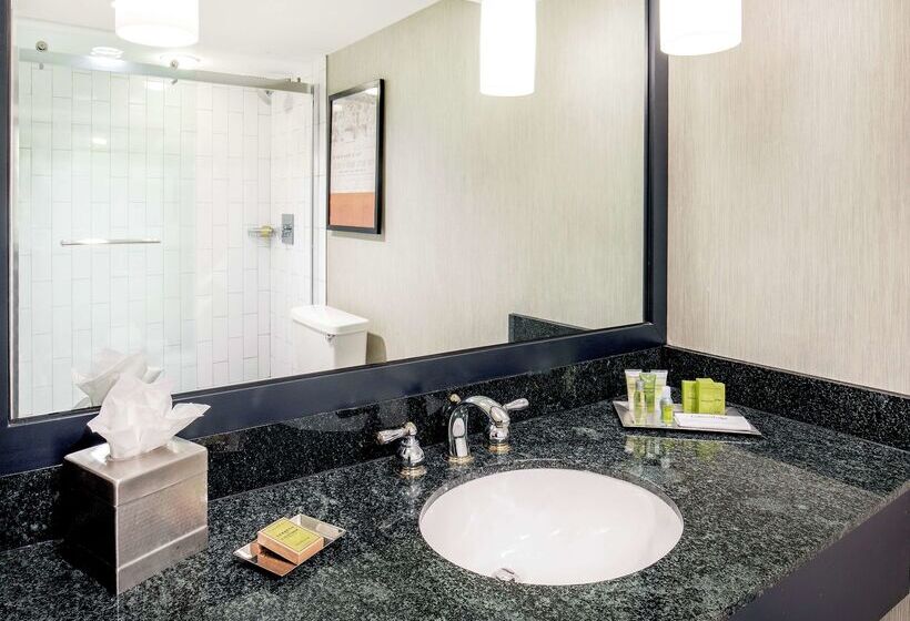 ホテル Hilton Boston/ Woburn