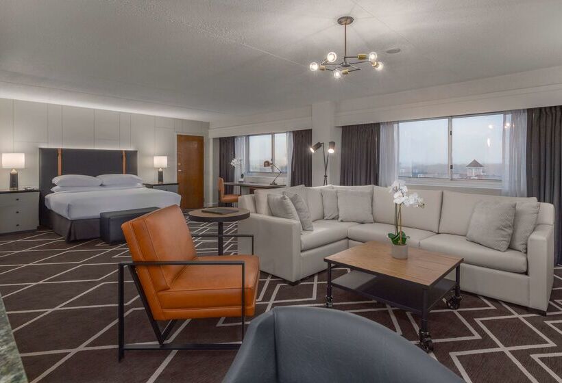 ホテル Hilton Boston/ Woburn