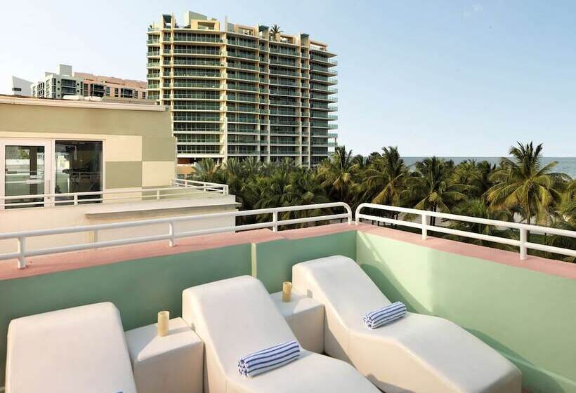 בית מלון כפרי Hilton Vacation Club Crescent On South Beach Miami