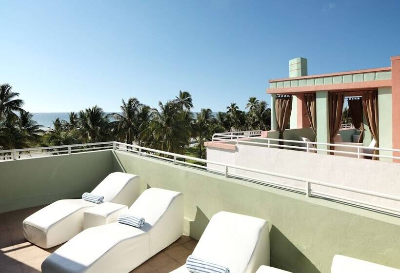 בית מלון כפרי Hilton Vacation Club Crescent On South Beach Miami