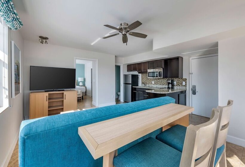 בית מלון כפרי Hilton Vacation Club Crescent On South Beach Miami