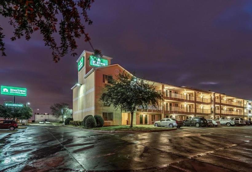 فندق Hometowne Studios Dallas  Fort Worth