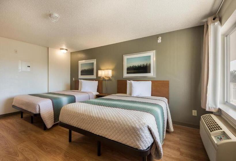 فندق Hometowne Studios By Red Roof Dallas   Mesquite