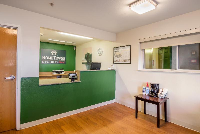 酒店 Hometowne Studios By Red Roof Denver   Airport/aurora