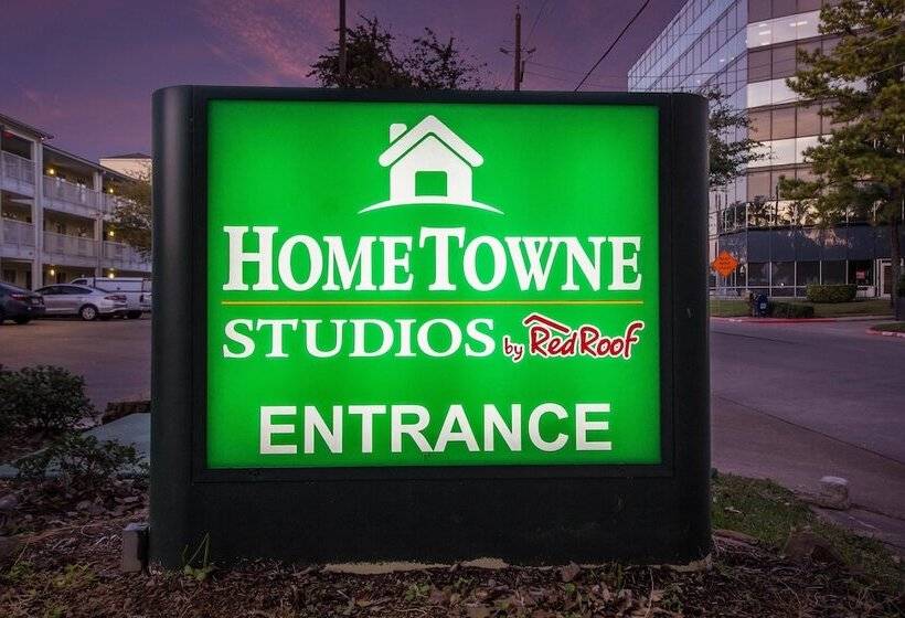 فندق Hometowne Studios By Red Roof Houston   Northwest