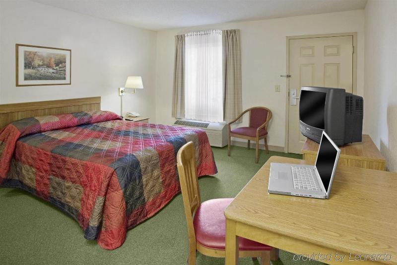 فندق Birch Hill Suites Kansas City – Independence