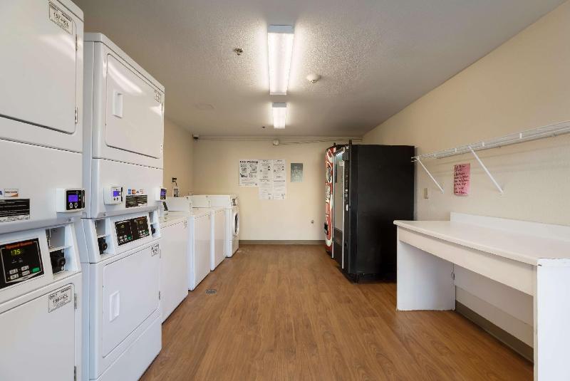 酒店 Hometowne Studios By Red Roof Lake Charles   Sulphur