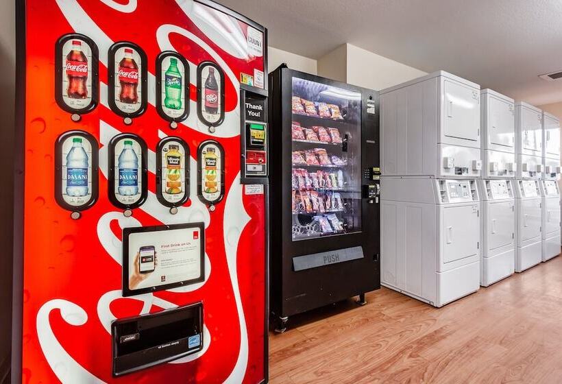 호텔 Studio 51 Extended Stay