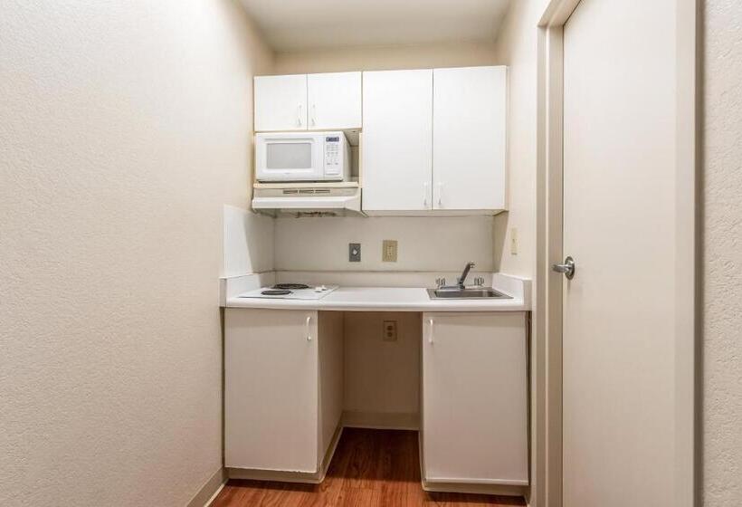 호텔 Studio 51 Extended Stay