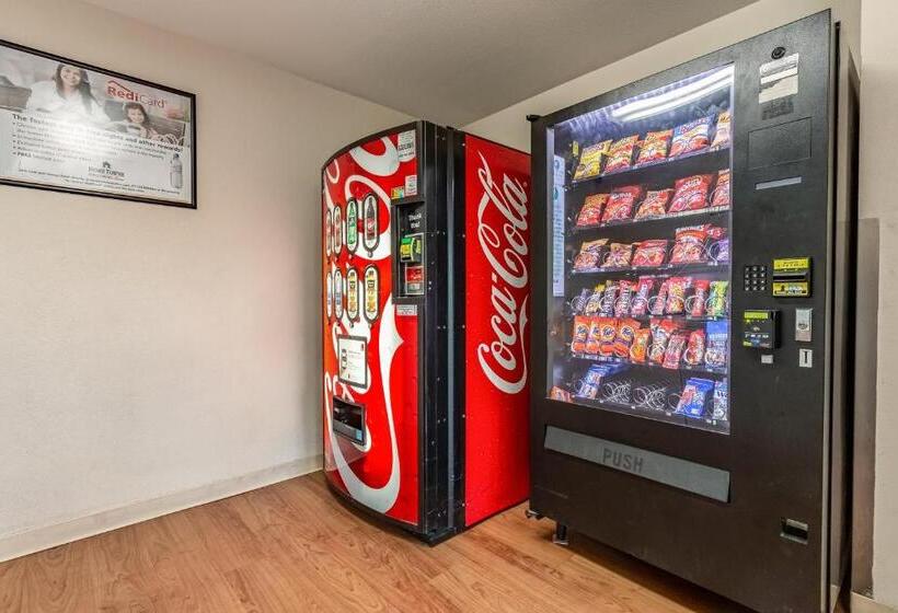 호텔 Studio 51 Extended Stay