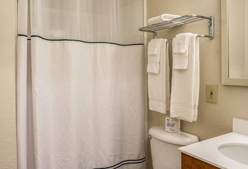 فندق Hometowne Studios By Red Roof Salem, Or