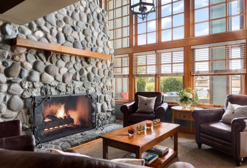 فندق La Conner Channel Lodge