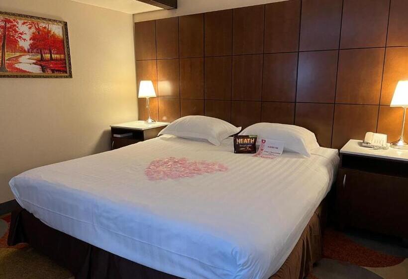 La Crystal Hotel  Los Angeles Long Beach Area