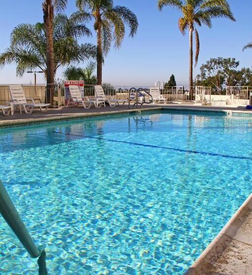 La Crystal Hotel  Los Angeles Long Beach Area