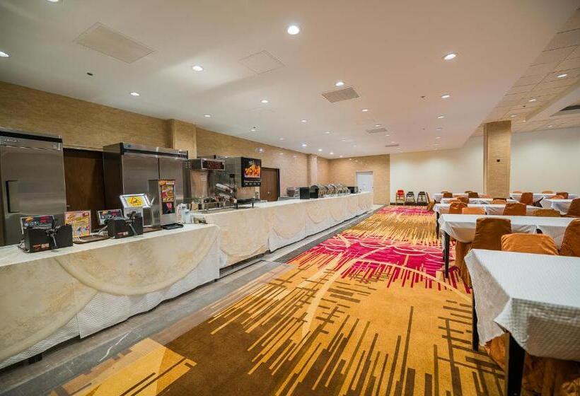 La Crystal Hotel  Los Angeles Long Beach Area