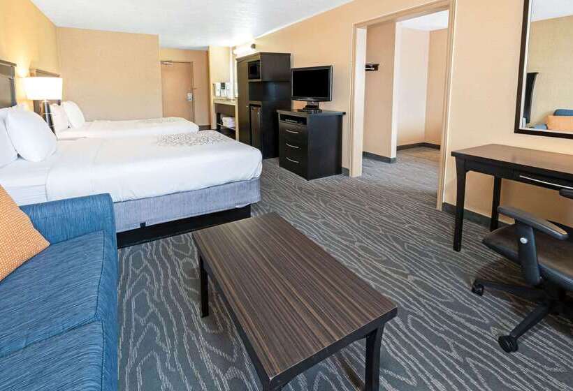 호텔 La Quinta By Wyndham Logan