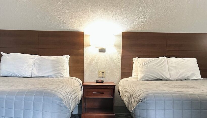 ホテル Travelodge By Wyndham Lincoln South