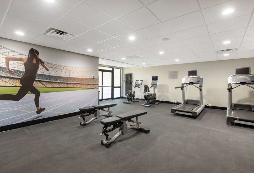 בית מלון כפרי Best Western Plus Fort Worth North