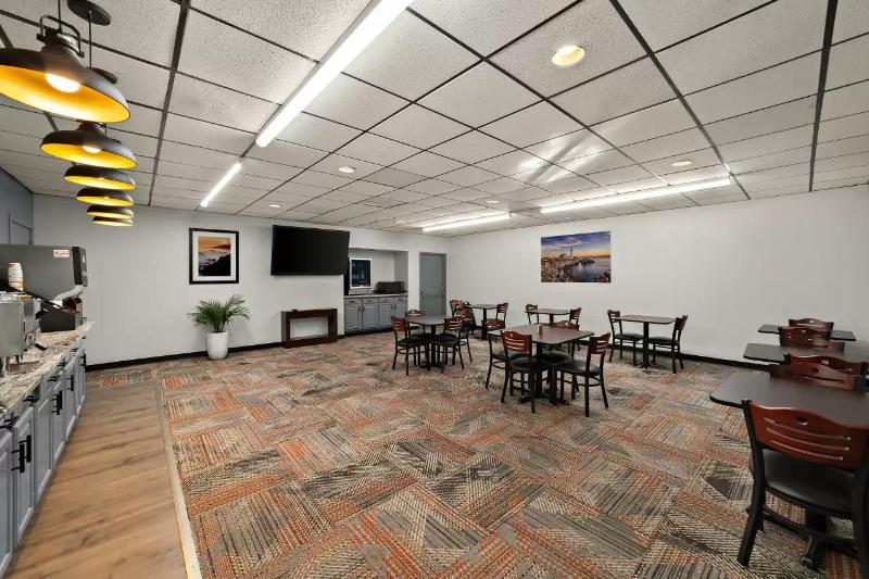 فندق Quality Inn & Suites