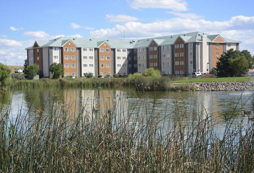 هتل Quality Inn & Suites Denver Airport   Gateway Park