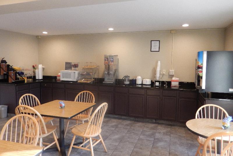 ホテル Red Roof Inn Harrisonburg  University Area