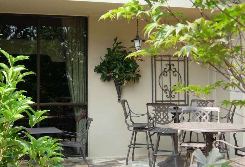 Отель Sonesta Atlanta Airport North