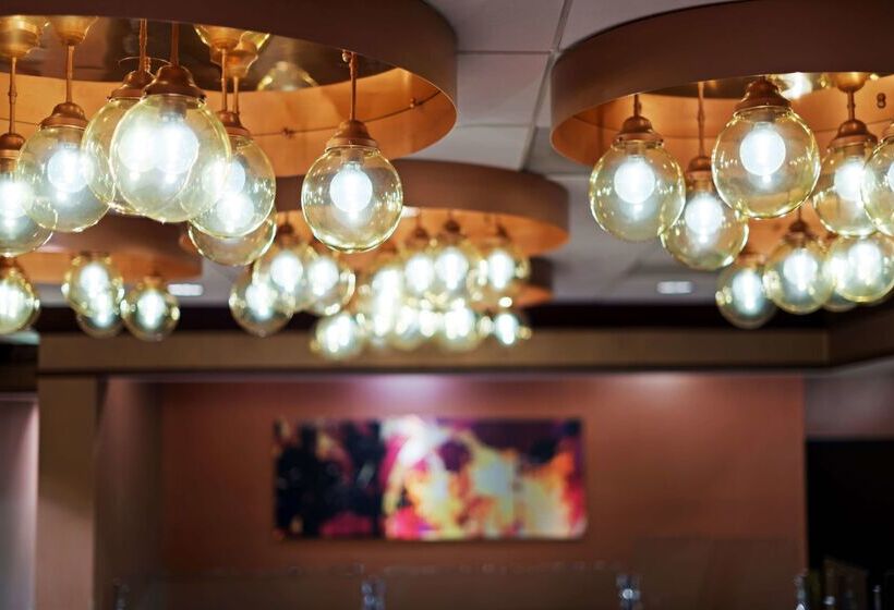 Отель Sonesta Atlanta Airport North