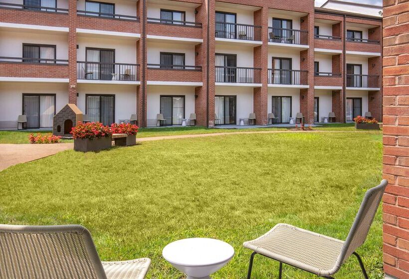 فندق Sonesta Select Boston Foxborough Mansfield