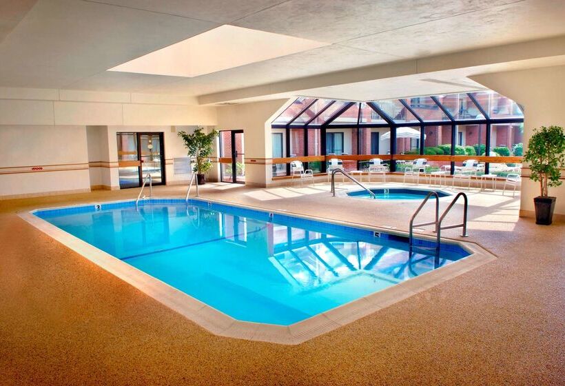 فندق Sonesta Select Boston Foxborough Mansfield