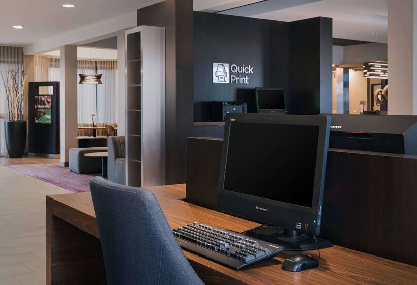 فندق Sonesta Select Boston Stoughton