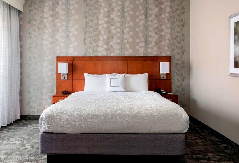 ホテル Sonesta Select Newport Middletown