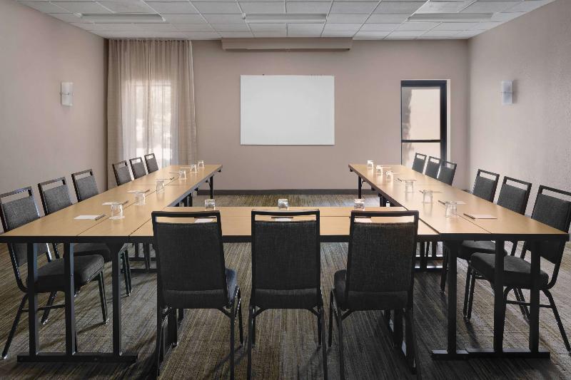 ホテル Sonesta Select Newport Middletown