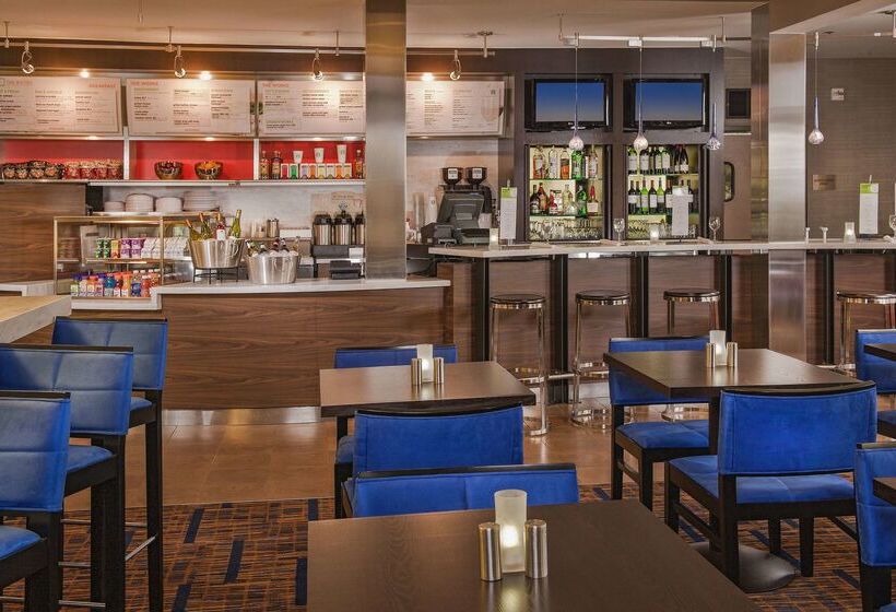 호텔 Sonesta Select Philadelphia Airport