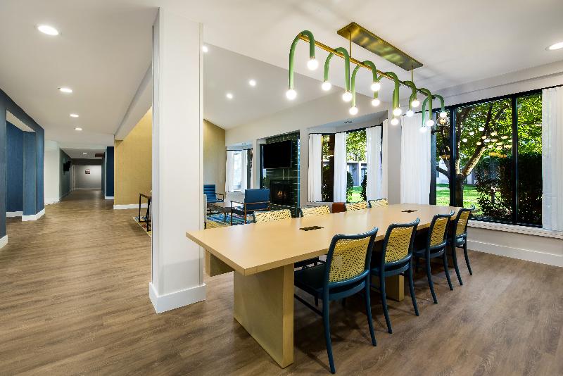 호텔 Sonesta Select Philadelphia Airport