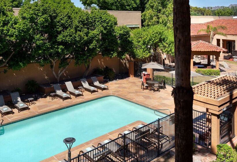 Отель Sonesta Select Phoenix Camelback