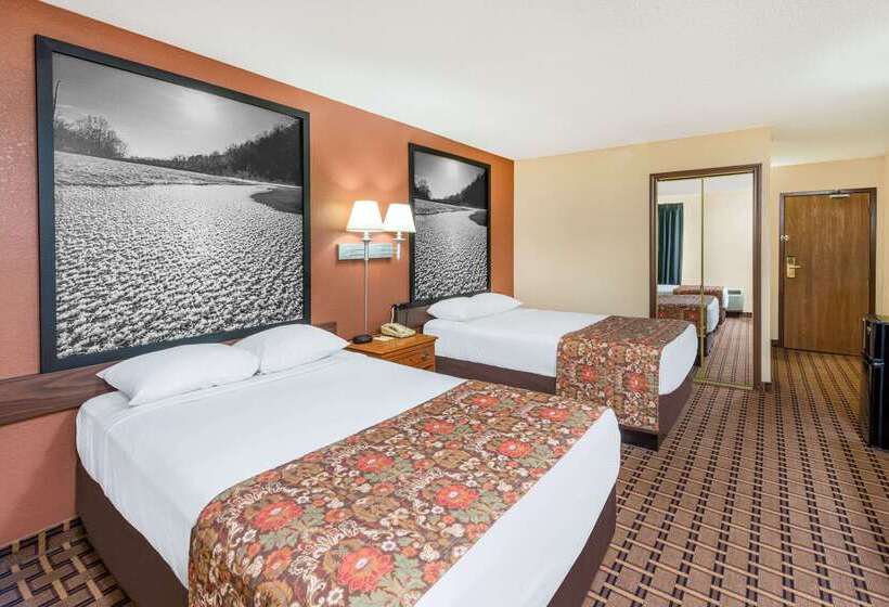 فندق Super 8 By Wyndham Charleston Sikeston East Mo