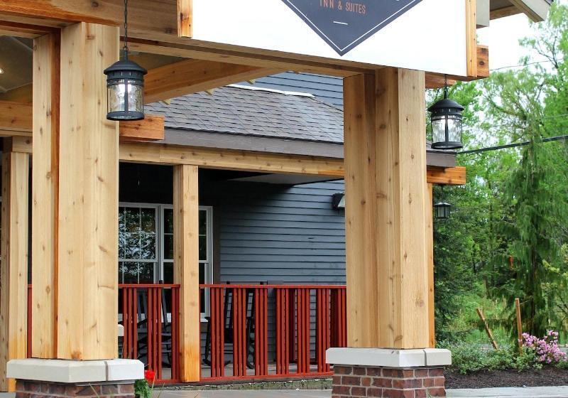 ホテル The Craftsman Inn & Suites