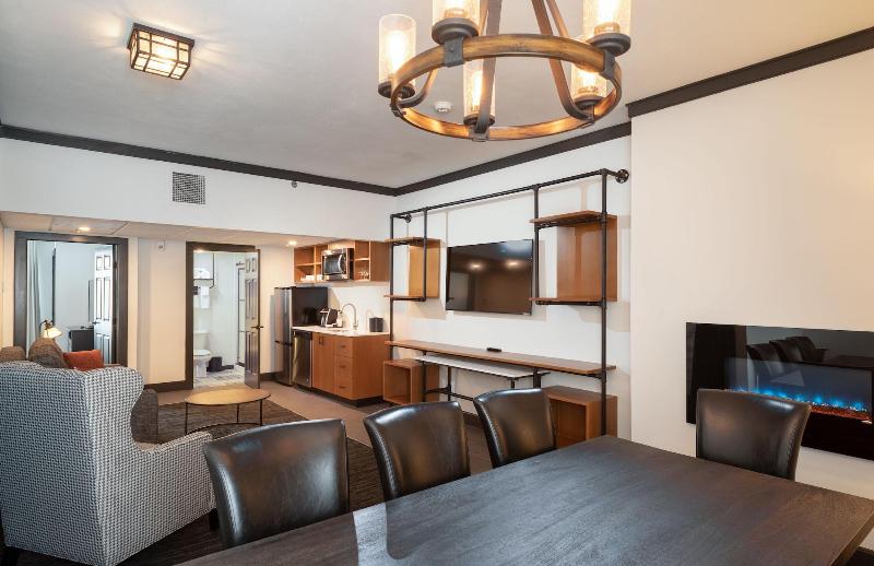 ホテル The Craftsman Inn & Suites