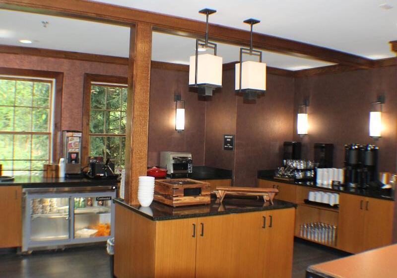 ホテル The Craftsman Inn & Suites