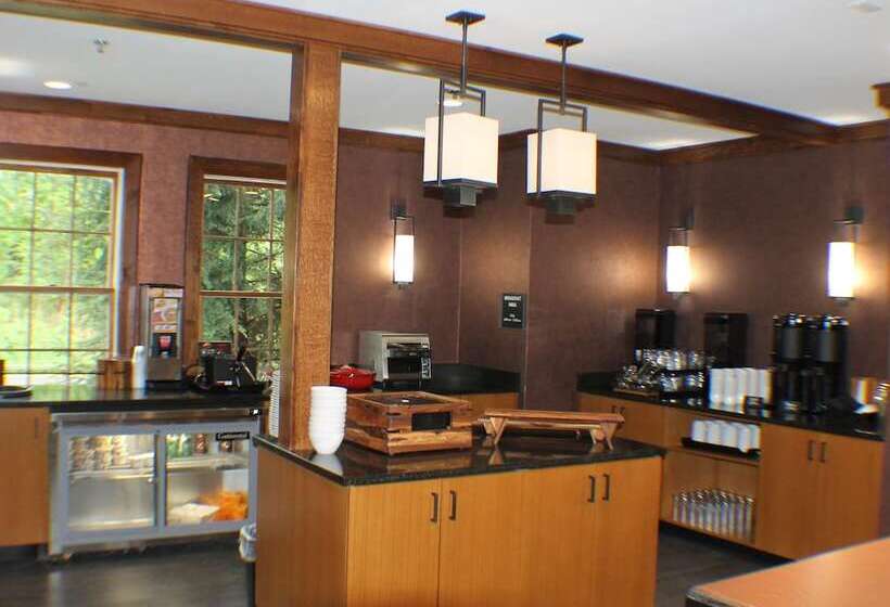 ホテル The Craftsman Inn & Suites