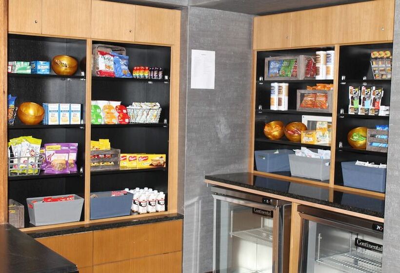 ホテル The Craftsman Inn & Suites