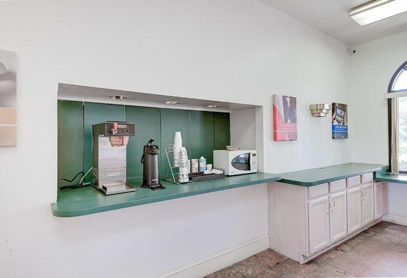 Motel 6-high Point, Nc