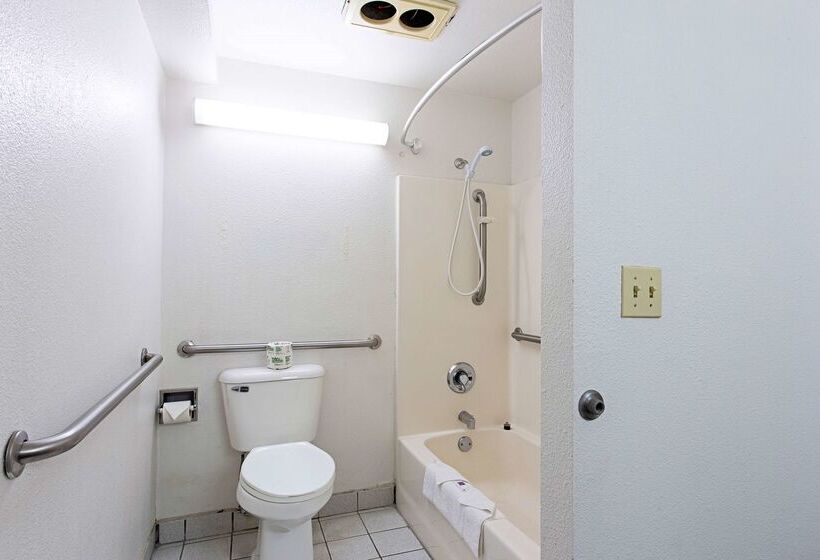 Motel 6 Pendleton, Or  West