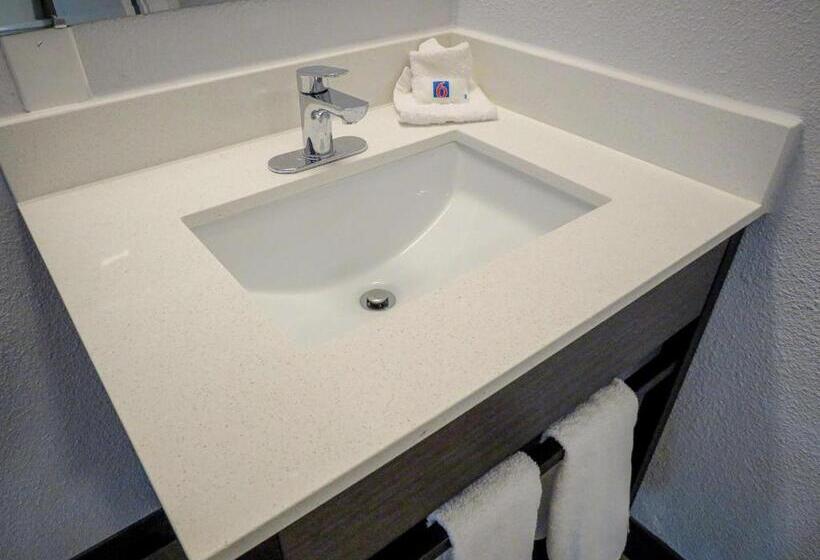 Motel 6 Tigard, Or   Portland Southwest