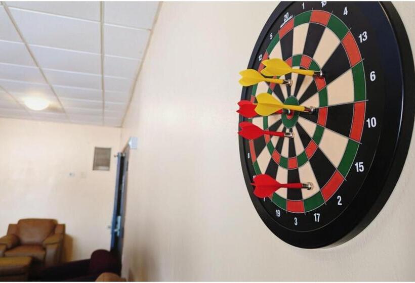 فندق على الطريق Asteria Inn And Suites