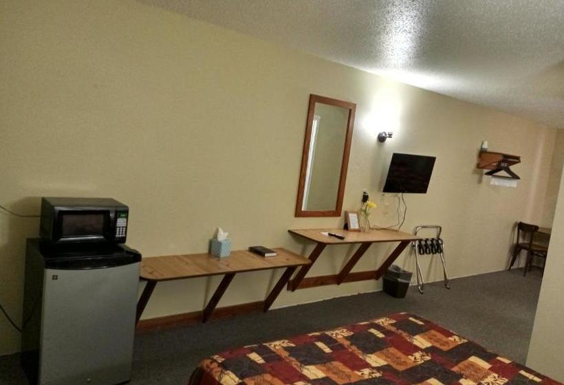 فندق على الطريق Lakota Lodge